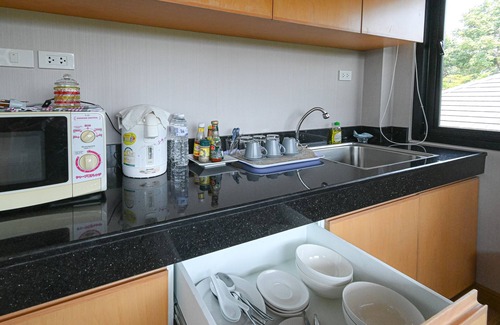 Tha Khoei Hotel | Suanpung Bonsai Village