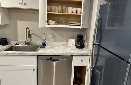 Springfield Apartment | Suburban apartment, quiet!