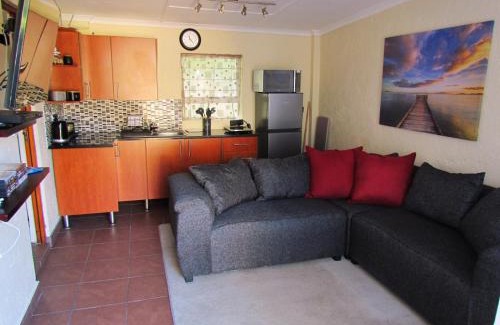 Fairland Apartment | Suburban oasis in quiet neighborhood