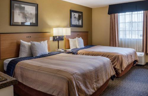 Bermuda Hotel | Suburban Studios Chester I-95