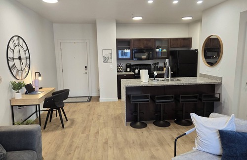 Sugar House Apartment | Sugar House by cloud Dream Homes