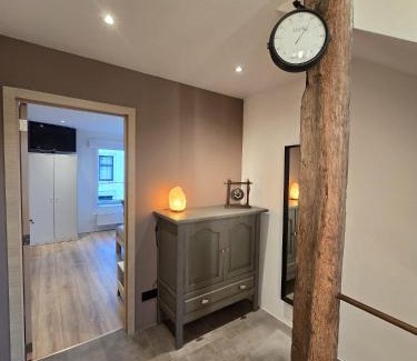 Lorcy House | Suite 2P à Saint-Hubert