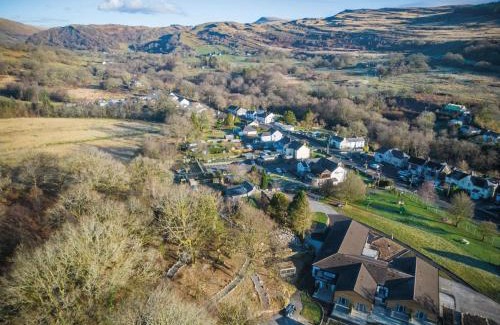 Pen-y-cae Apartment | Suite 4 - Sleeping Giant Hotel - Pen Y Cae Inn