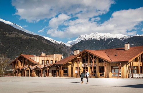 Bourg-Saint-Maurice Apartment | Suite avec Mezzanine! Endroit Super+Wi-Fi Gratuit | By LeaveTown