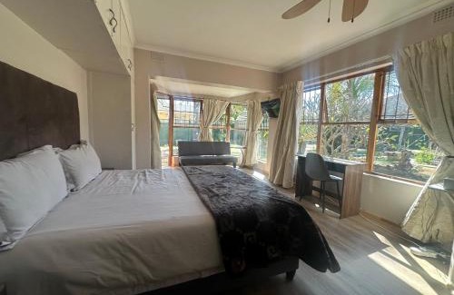Parow North Apartment | Suite Dreams Garden Dream Cottage