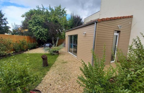 Chaumont House | Suite du Jardin 2 La chambre