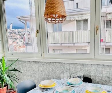 Barriera Vecchia-San Giacomo Apartment | Suite Enes Terrazza con vista e relax in centro città