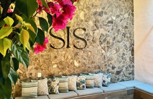 Parras de la Fuente Hotel | SUITE FOR COUPLES WITH HEATED POOL AND JACUZZI