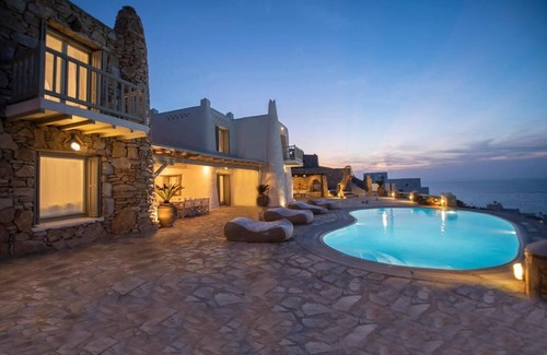 Kanalia Villa | Suite Home Villa in Kanalia by Fantasia Villas