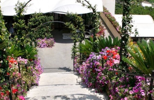 Positano Hotel | SUITE IN 4 STAR HOTEL WITH VERANDA