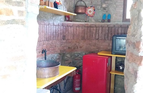 Pian di Sco Apartment | Suite in Tuscan farmhouse between Florence and Arezzo with wifi and pool