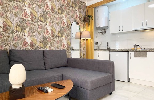 Malaga-Este Apartment | Suite Mendoza - Málaga de Vacaciones
