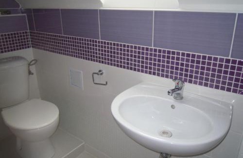 Prague 13 House | Suite Ohrada