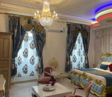 Centre Historique Apartment | Suite Présidentielle Maison de L'Église