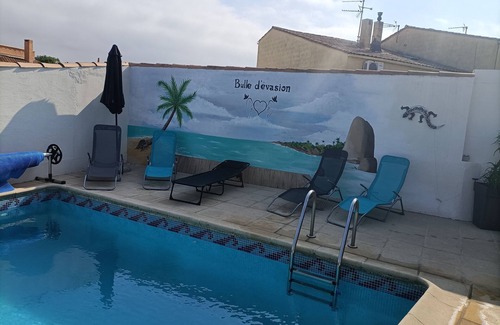 Trebes Bed & Breakfast | Suite Privative Avec Jaccuzi Billard et Terrasse a 10 min de Cité de Carcassonne