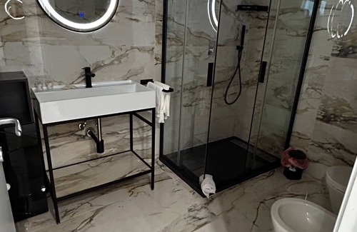 Pulsano House | Suite Visconti – Romantic Spa Suite with Private Whirlpool in Pulsano Old Town