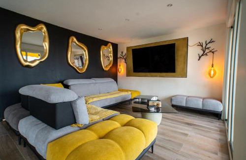 La Pointe Rouge Apartment | Suite vue sur mer