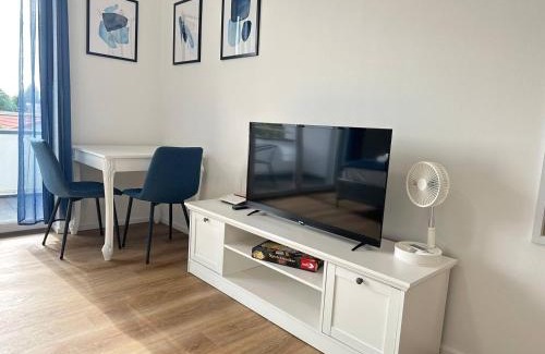 Kostheim Apartment | SUITE4ME - Balkon I Küche I Waschmaschine I Mainz-Kostheim