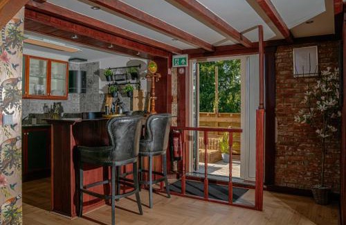 Loon Bed & Breakfast | SuiteXO