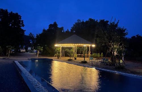 Dan Chang Bed & Breakfast | Sukcharoen Farm