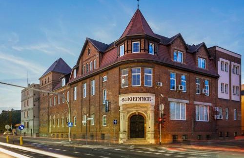 Niezychowice Hotel | Sukiennice Hotel