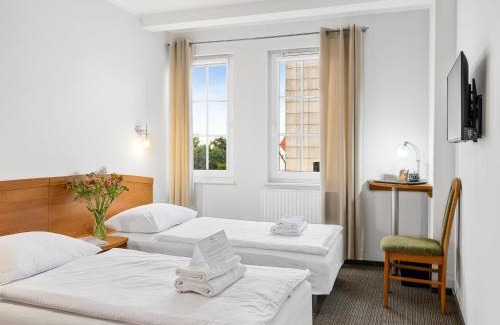 Niezychowice Hotel | Sukiennice Hotel