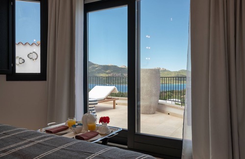 Olbia Hotel | Sulia House Porto Rotondo, Curio Collection by Hilton