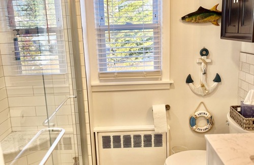 Milford House | Summer Cottage