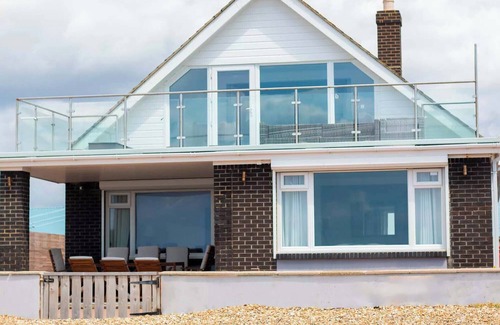 Selsey House | Summer Dawn House