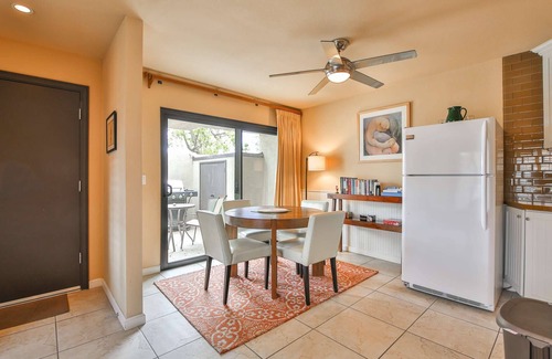Palm Desert Condo | Summer Escape: Save 25% Now!