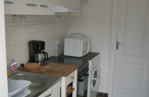 Arromanches-les-Bains House | Summer house with 3 main rooms 42m2 with sea view.