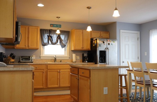 Carova Beach House | Summer Paws Pool, hot tub, 3 night last minute stays available, 4x4, pets