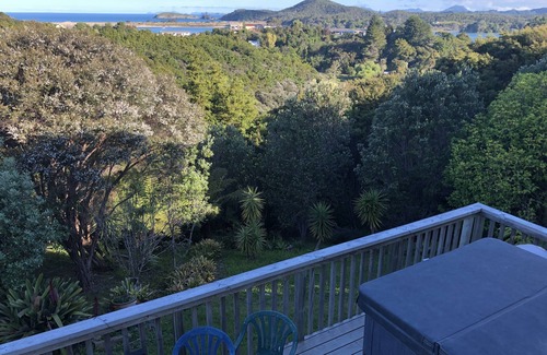 Ngunguru House | Summer Salt, Family friendly in Ngunguru, Tutukaka. Spa, games room and toys