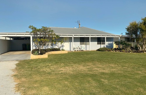 Jurien Bay House | Summersalt Beach House- best house in town