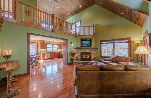 Boone House | Summit Creek