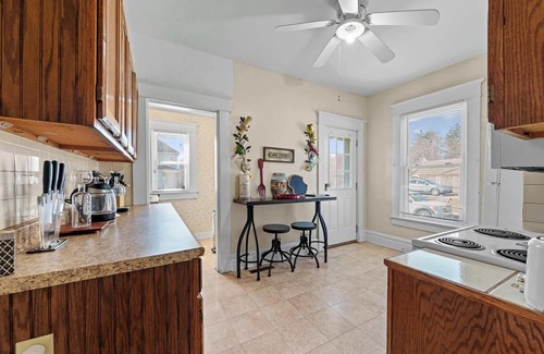Old North Columbus House | Summit Scholars Suites For 12!