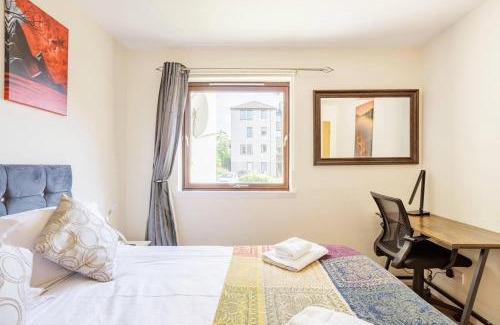Central Aberdeen Apartment | Summit Stylish Headland Court Apartment 2 Bedroom