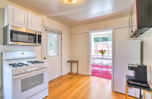 Boulder Creek Cottage | sun-dappled Retreat: Walk to Restaurants!
