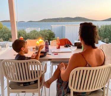 Drage Villa | Sun Deck Buqez Villa 70