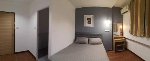 San Chao Pho Suea Hotel | Sun house BKK