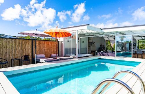 Mangawhai Heads House | Sun Kissed Pool Villa - Mangawhai Holiday Home