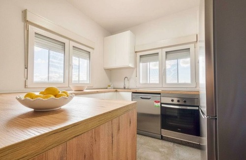 Telde House | Sun-Kissed Villa with Private Heated Pool & BBQ