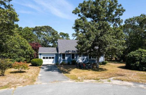 South Chatham House | Sun Room Beaches and Dog Welcome