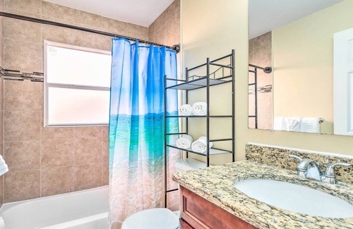 Eagle Pointe South Cottage | Sun-Soaked Kissimmee Retreat w/ Game Room!