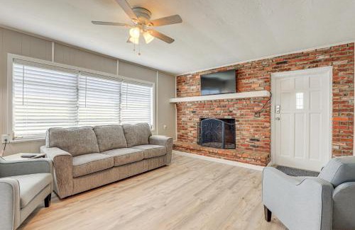 Okeechobee House | Sun-Soaked Okeechobee Retreat with Canal Views!