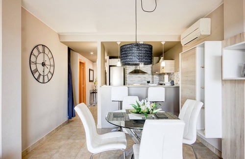 El Mas Isaac Apartment | SUN VILLAGE P2