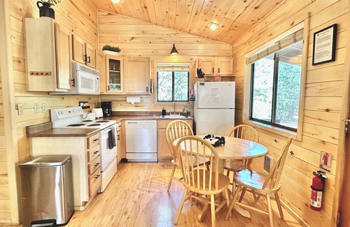 Heber Cabin | Sundance | Pet Friendly Hideaway in Rim Country!