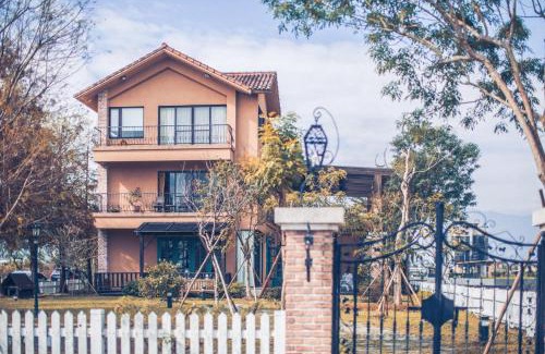 Sanxing House | Sunday Home