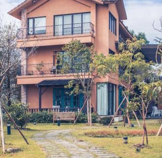 Sanxing House | Sunday Home