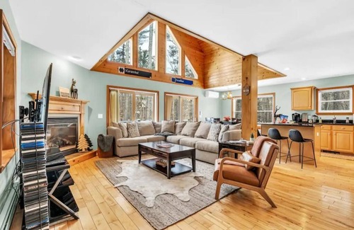 Sunday River Area House | Sunday River 5 Min! Family/Group/Couples Retreat!